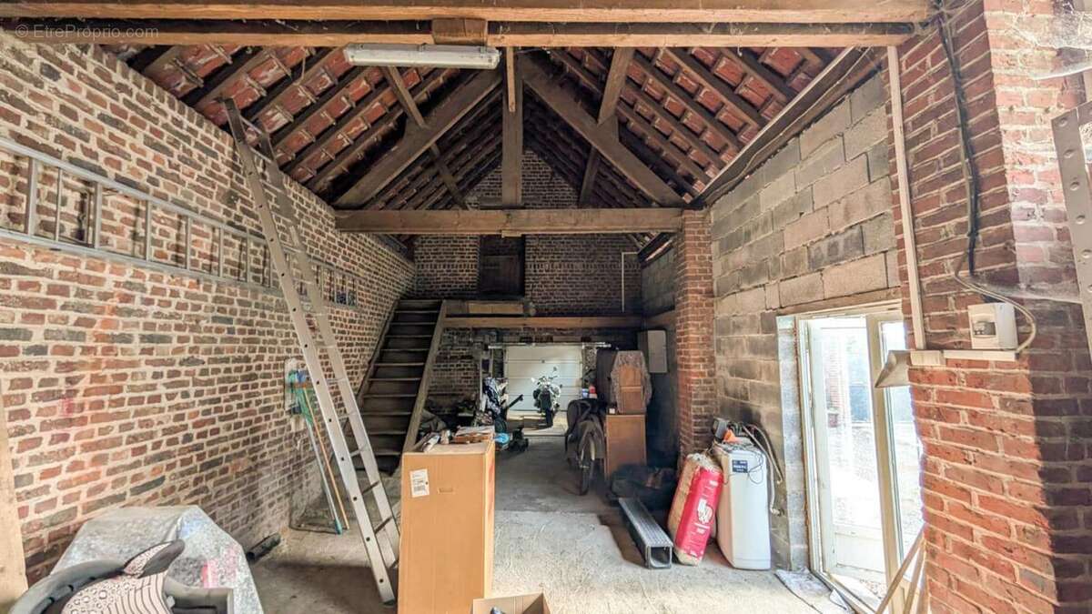 Maison à GOUZEAUCOURT