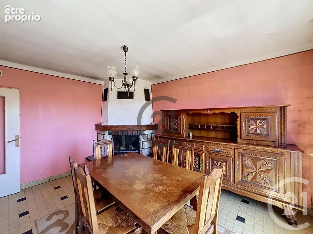 Maison 4 pièces 82 m² à vendre à Villeneuve-Sur-Yonne (89500) - photo 4