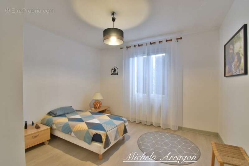 Villeneuve-sur-Lot – Appartement T3 plain-pied 82 m² avec grand jardin - photo 6