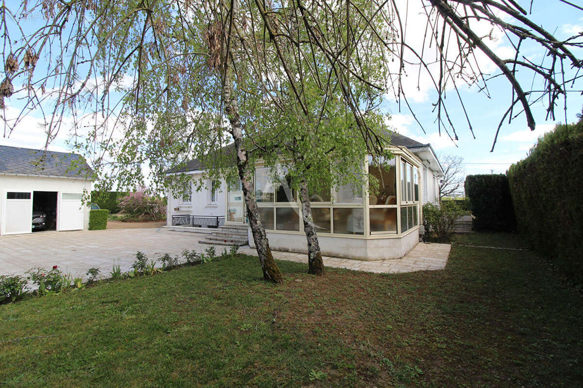 Maison à HUISSEAU-SUR-COSSON