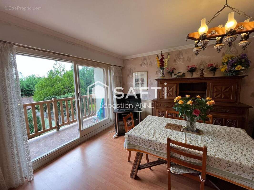 Photo 2 - Appartement à OUISTREHAM