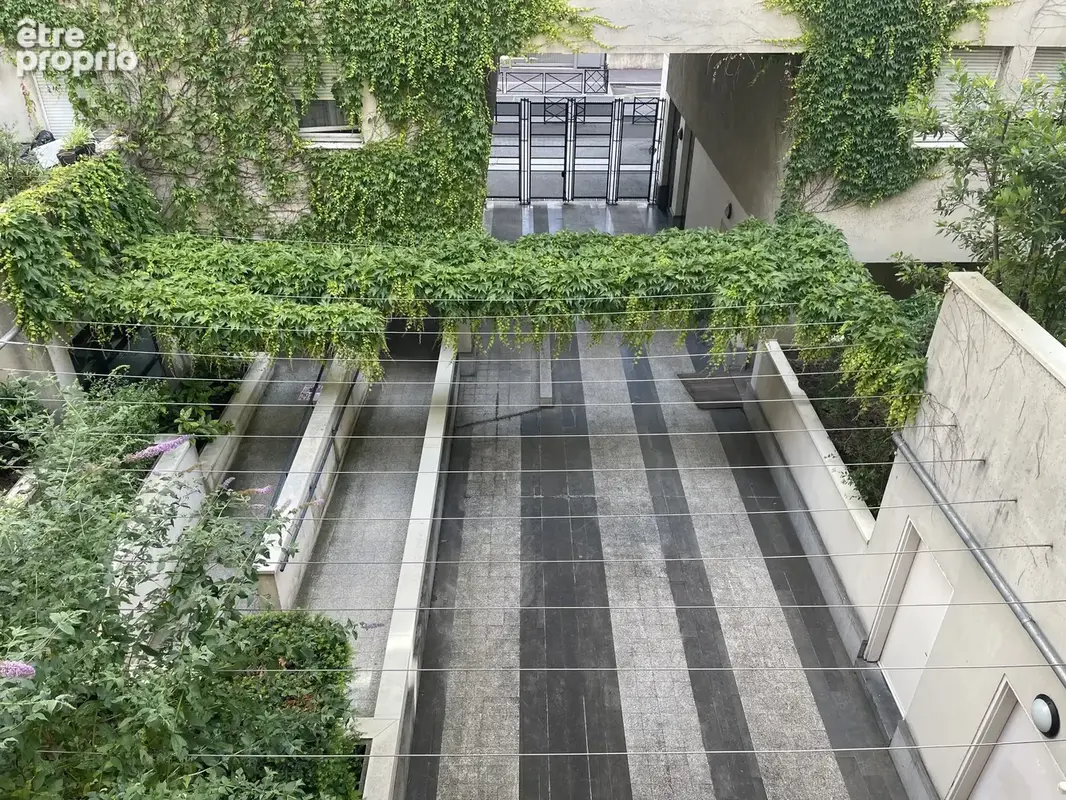 CLICHY - Grand Studio - Mairie de Clichy - photo 3