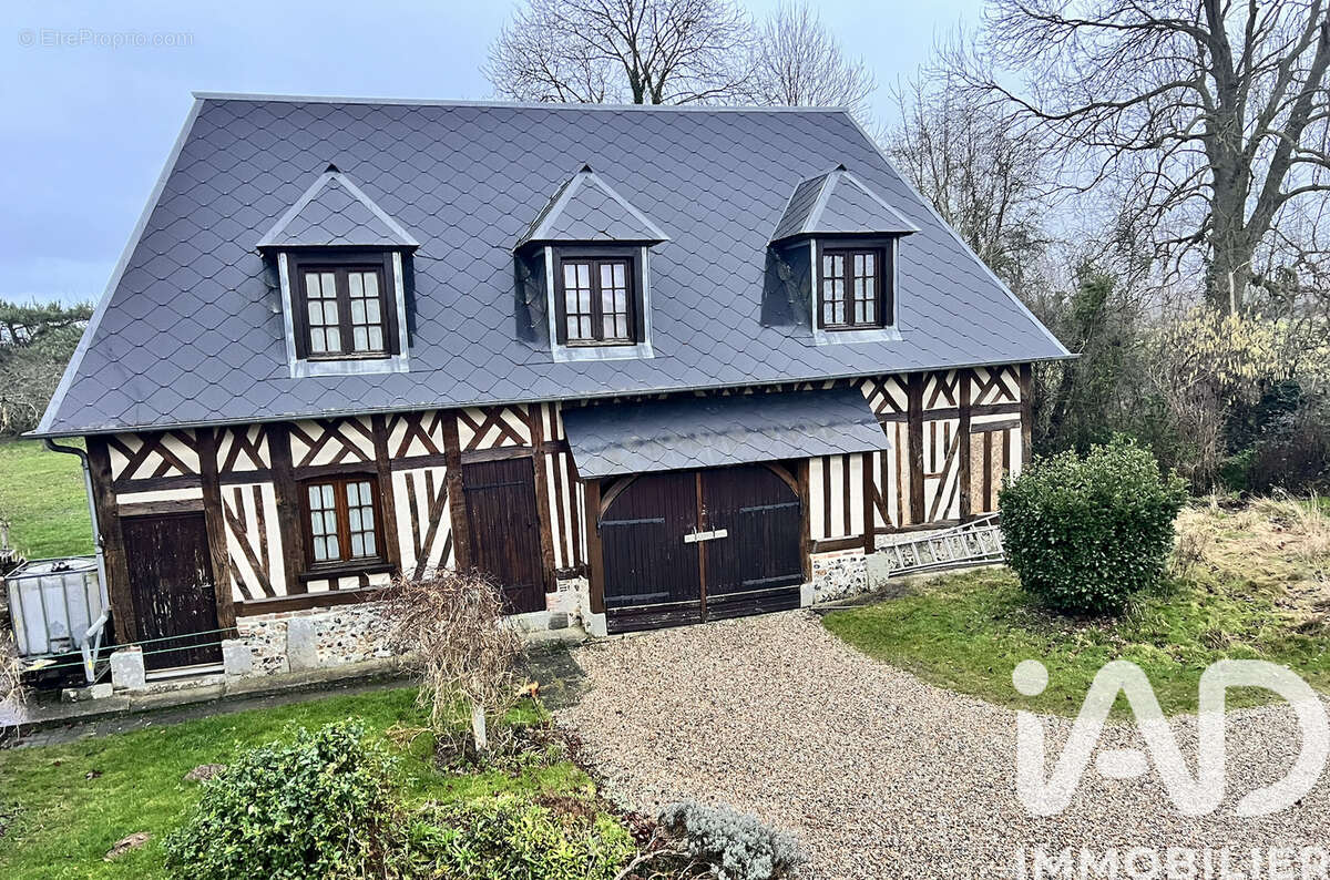 Photo 2 - Maison à SAINT-GERMAIN-LA-CAMPAGNE
