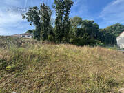 Terrain à NOGENT-LE-ROI