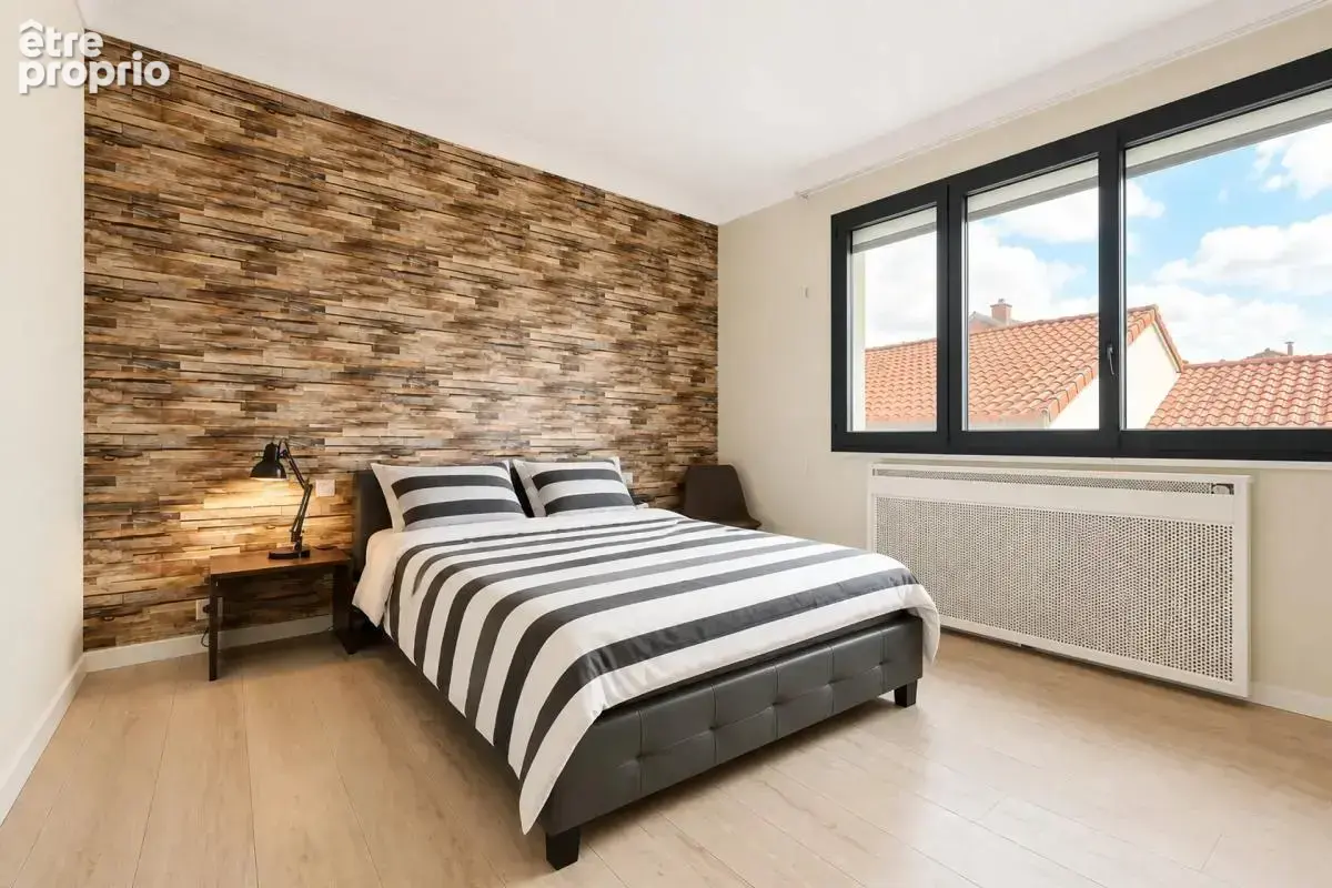 Maison de 8 pièces de 225 m² à Limoges avec piscine - photo 9