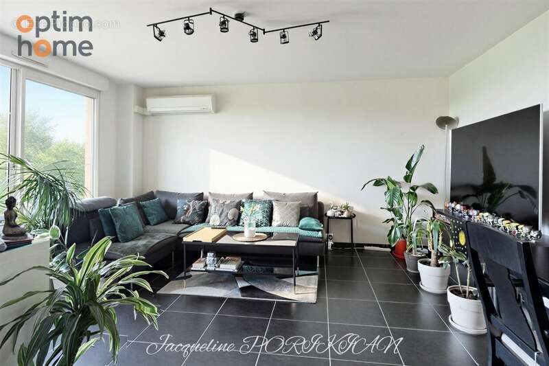 Appartement à MARSEILLE-15E