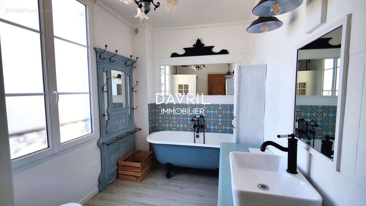 Maison à CONFLANS-SAINTE-HONORINE