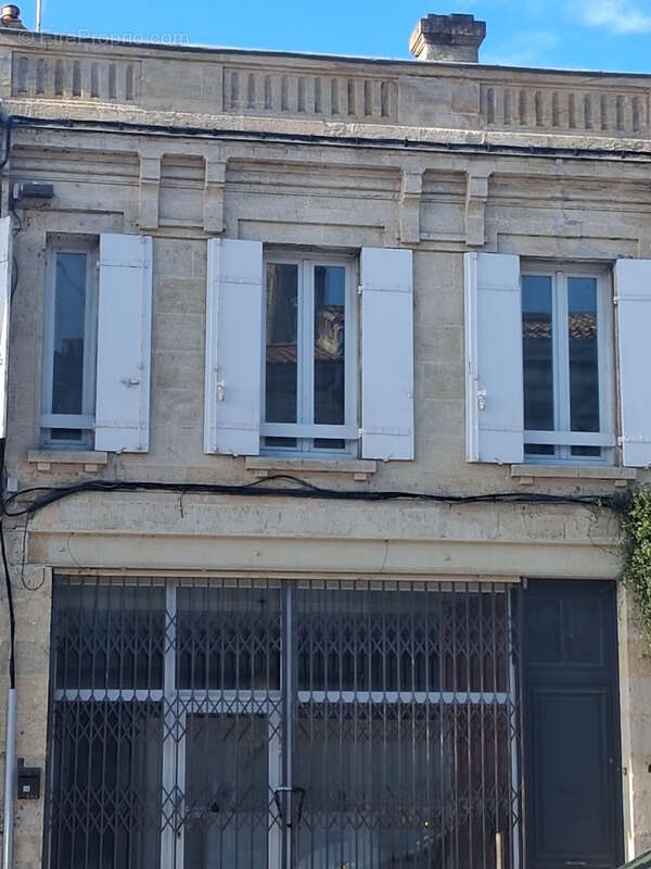 Libourne centre ville immeuble en pierre de 260m2 - photo 2