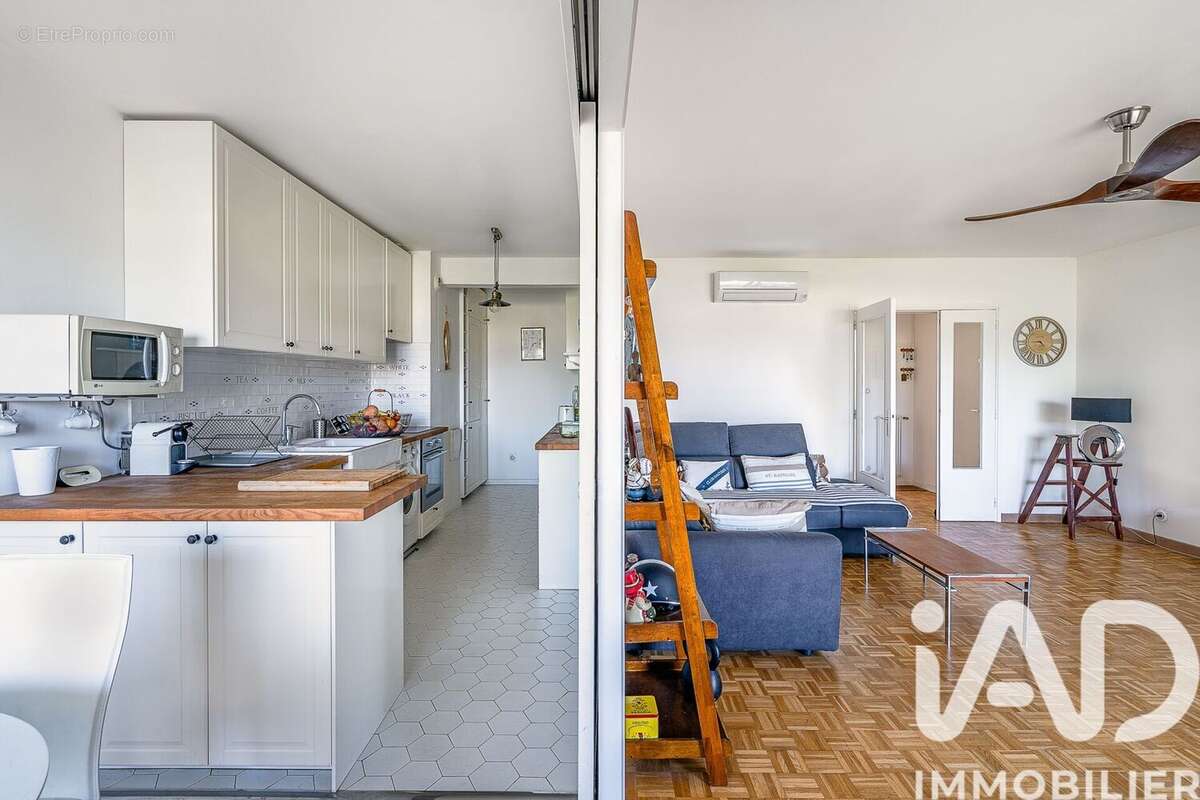 Photo 6 - Appartement à MARSEILLE-8E