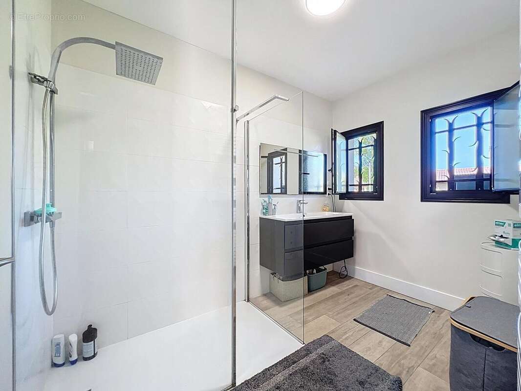 Photo 8 - Maison à LA SALVETAT-SAINT-GILLES