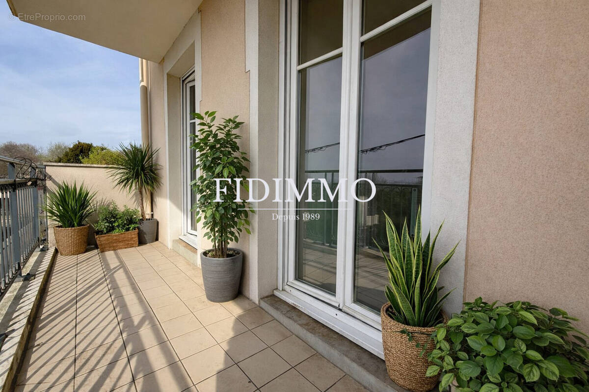 Appartement à CHENNEVIERES-SUR-MARNE