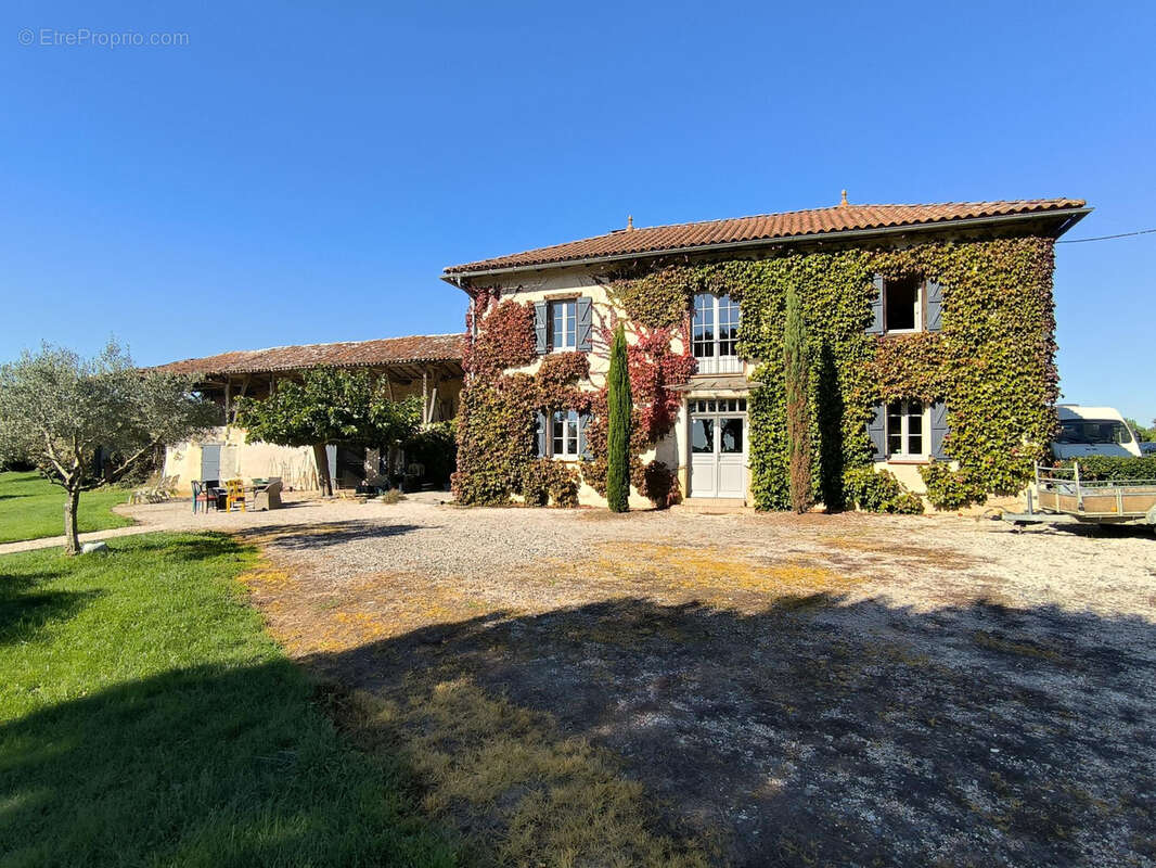 Maison à L&#039;ISLE-EN-DODON