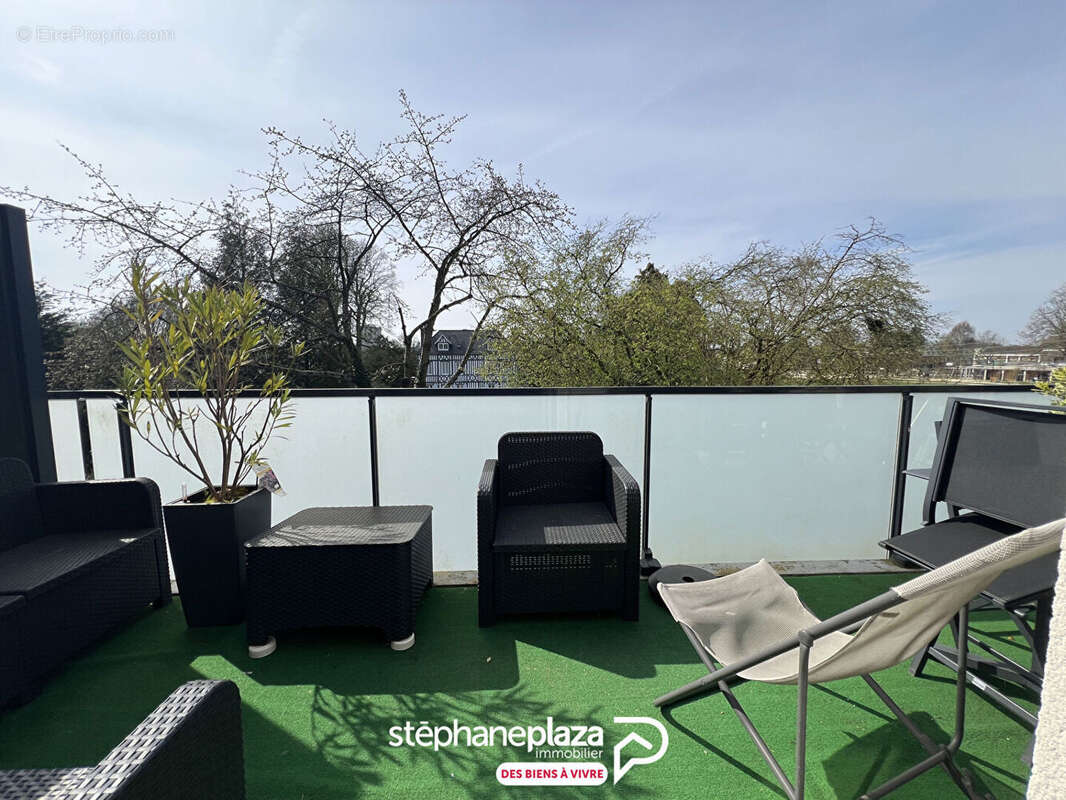 Appartement à BOIS-GUILLAUME