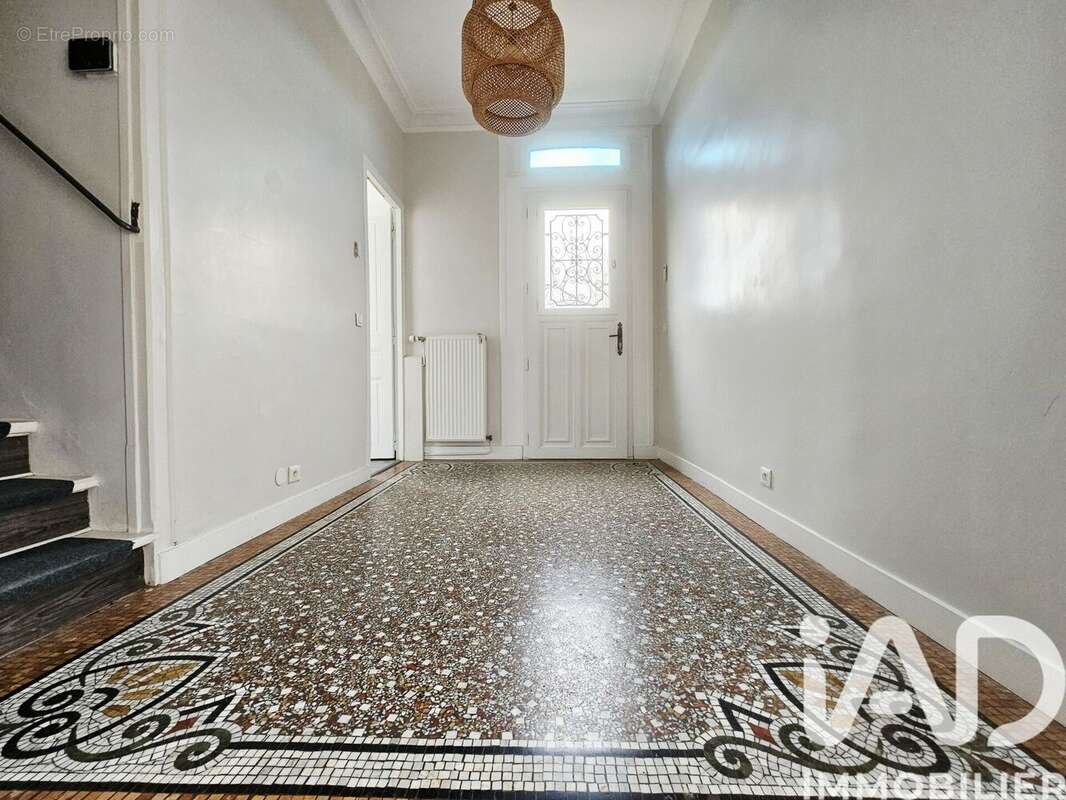 Photo 9 - Maison à MAROLLES-SUR-SEINE