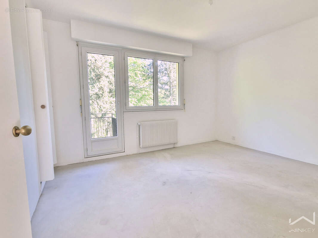 Appartement à ETIOLLES