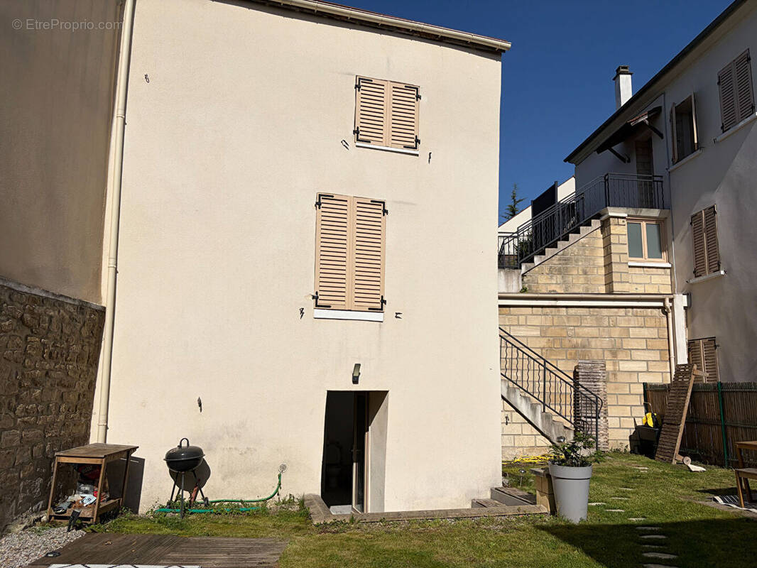 Maison à CARRIERES-SUR-SEINE