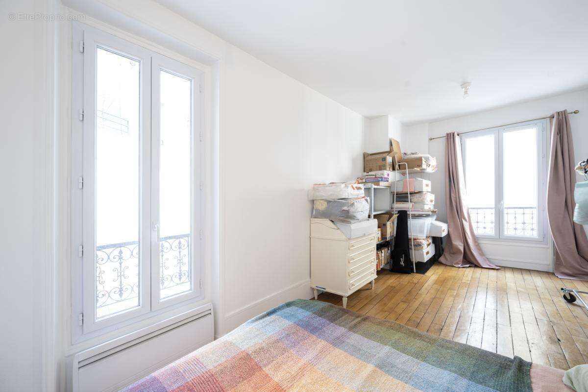 Appartement à PARIS-20E