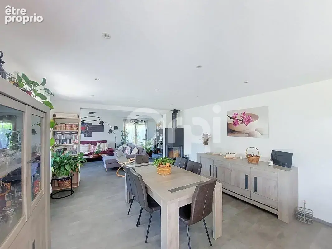 Maison 7 pièces À Vendre - photo 3