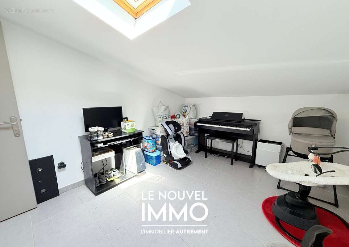 Appartement à EYGUIERES