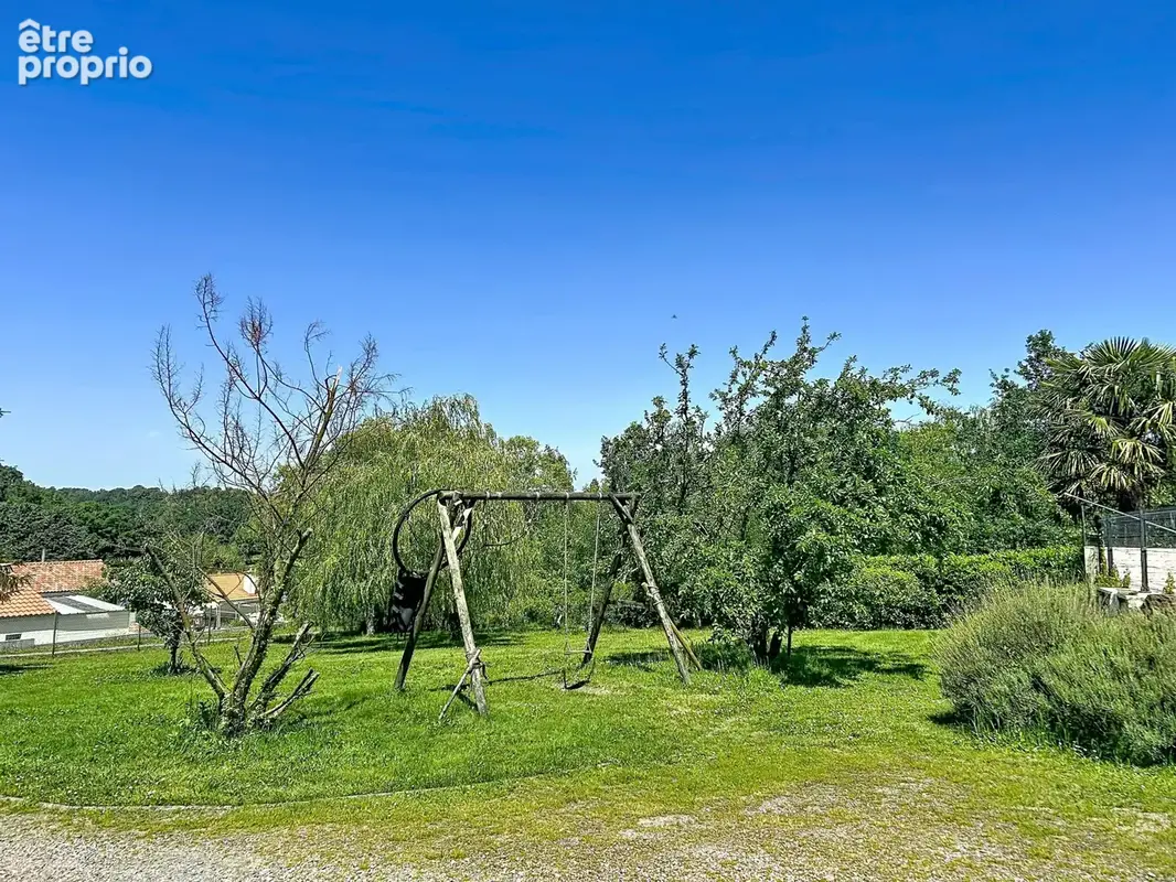 Maison 8 pièces 185 m² à vendre à Maisdon-Sur-Sevre (44690) - photo 9
