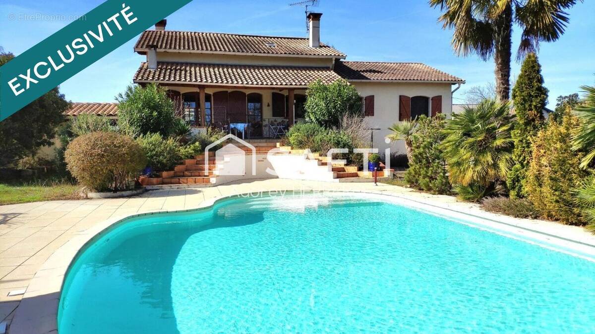 Photo 1 - Maison à SAINT-SULPICE