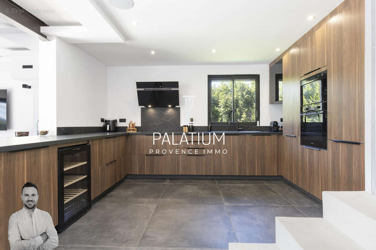 Maison à SALON-DE-PROVENCE