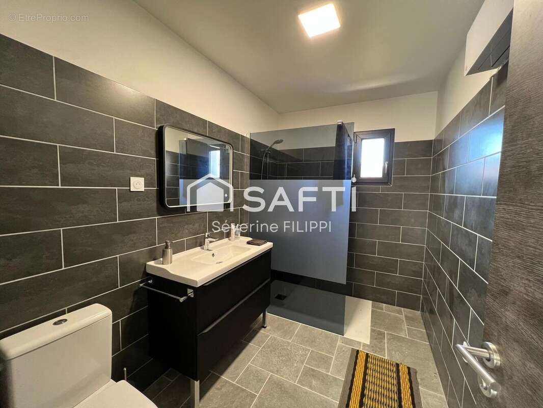 Photo 9 - Maison à LE CANNET-DES-MAURES