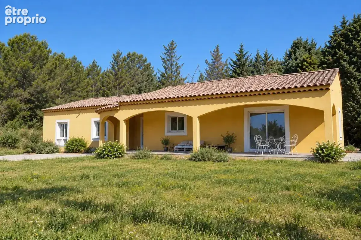 Maison de plain pied de 167 M2 sur 3000 M² de terrain construction traditionnel de 2016 - photo 2