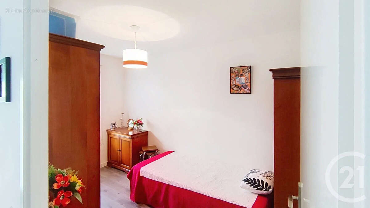 Appartement à BRIE-COMTE-ROBERT