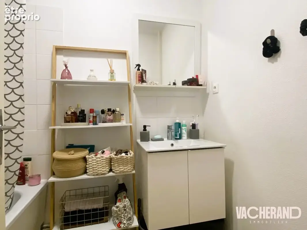 Appartement 54 m² à La Madeleine  - photo 5