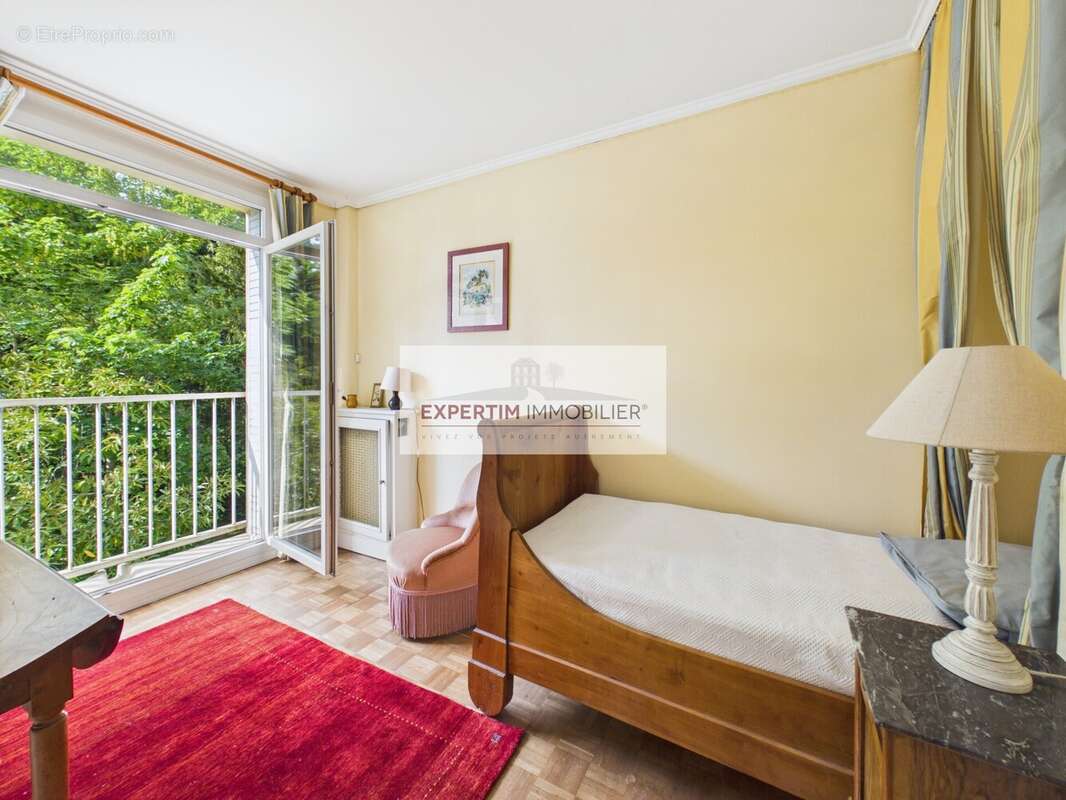 Appartement à VERSAILLES