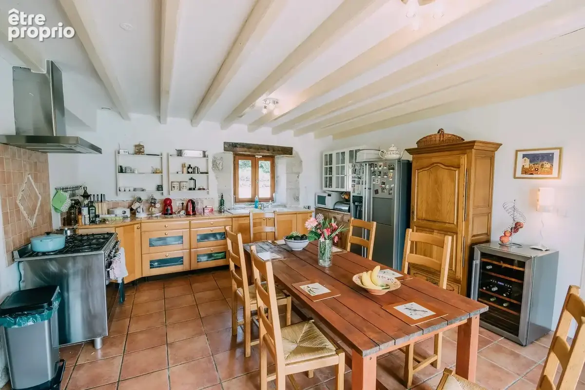 Jolie maison en pierre, maison d'amis, piscine et tennis - photo 3