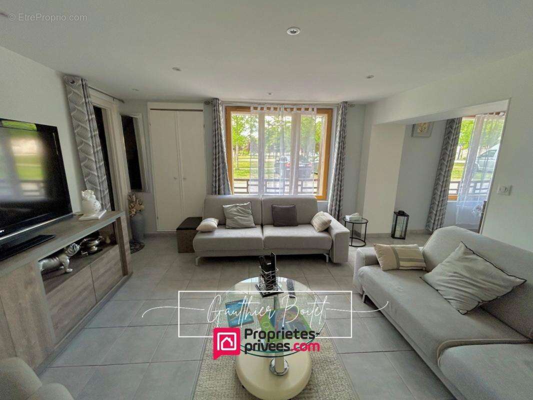 Maison à LIZY-SUR-OURCQ