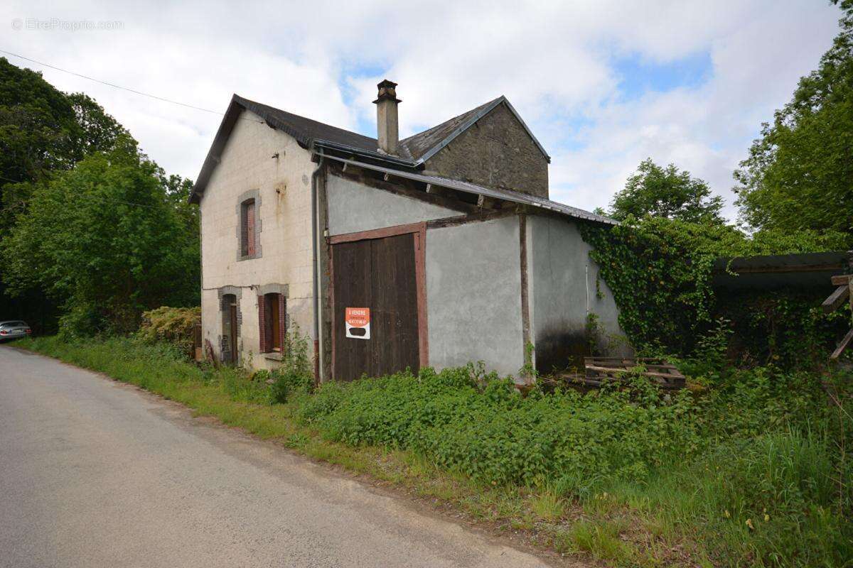 Maison à rénover à la campagne - photo 2