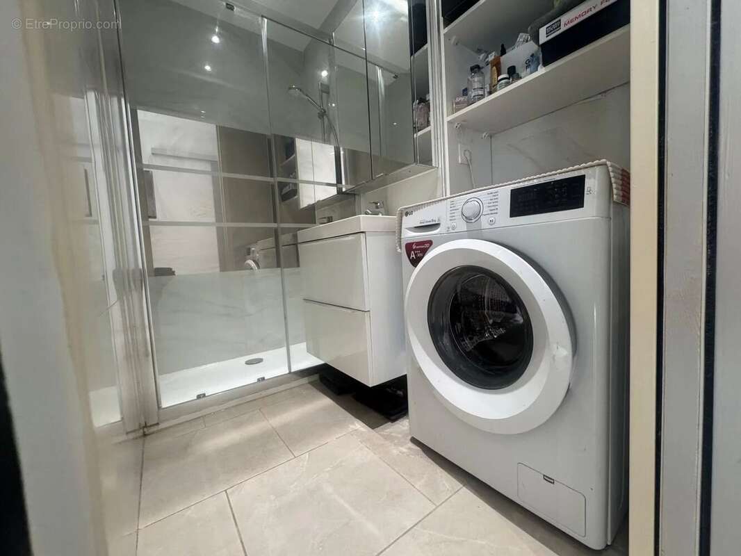 Appartement à LE CANNET