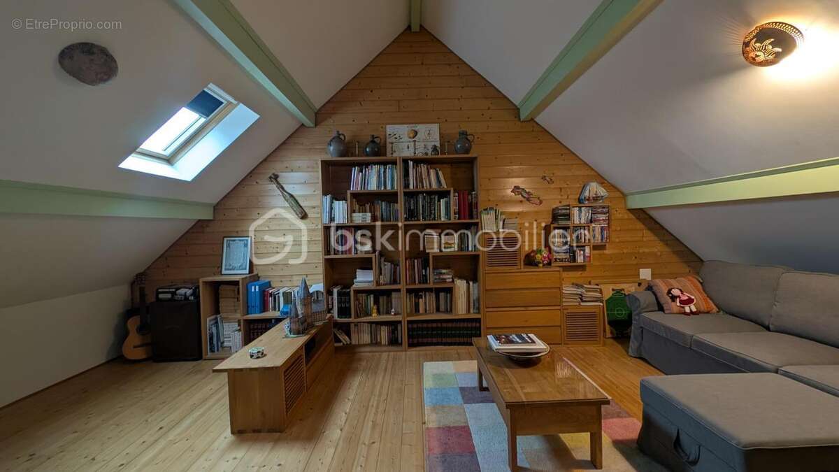 Exclusivité :  Maison rénovée avec grange et terrain constructible en sus (offert) - photo 14