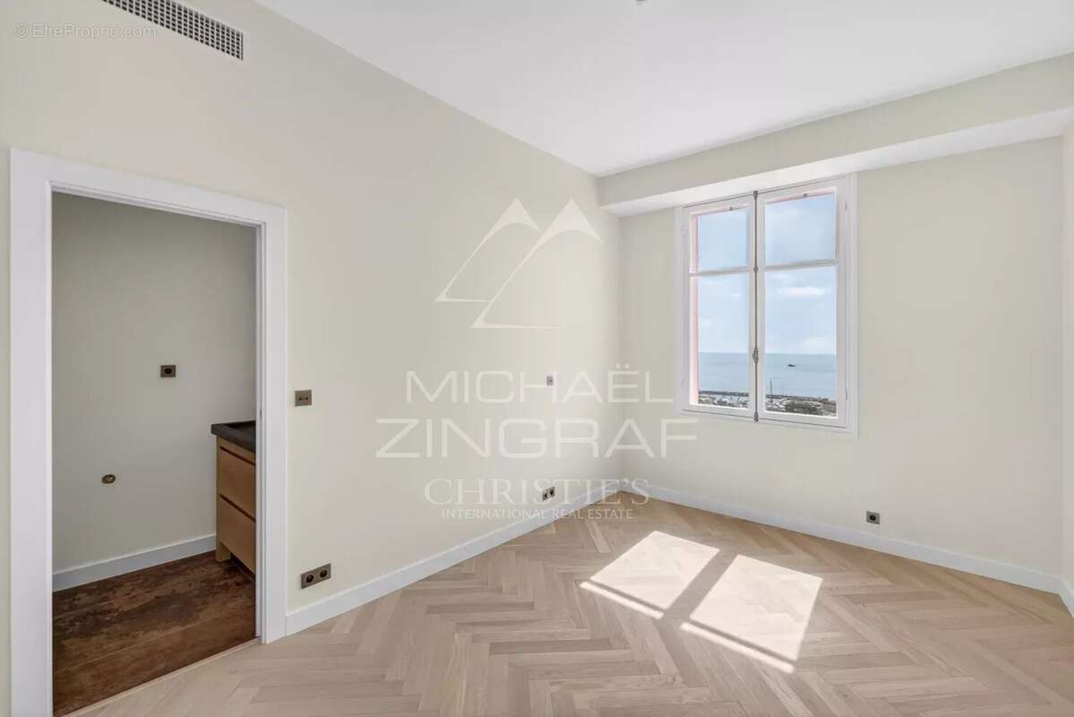 Appartement à BEAULIEU-SUR-MER