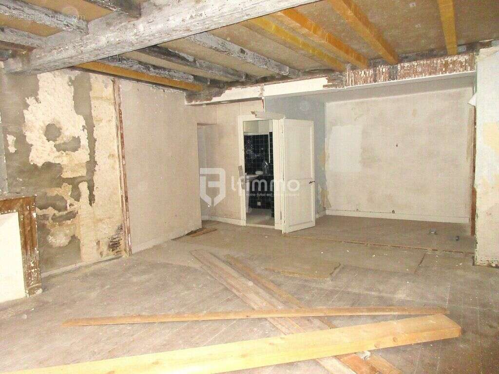 Maison à CHATEAUNEUF-SUR-CHARENTE