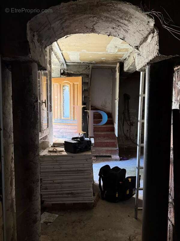Maison à LA CHAPELLE-SOUS-DUN
