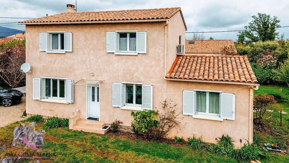 Maison à PRUNELLI-DI-FIUMORBO