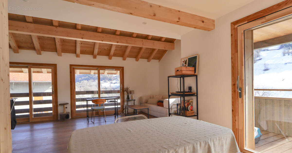 Appartement à LES VILLARDS-SUR-THONES
