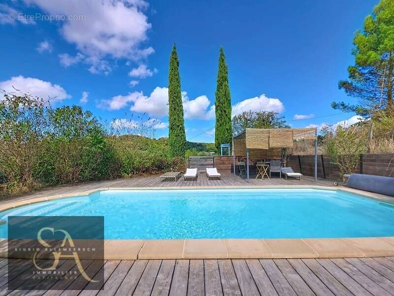 Maison à BRUGAIROLLES