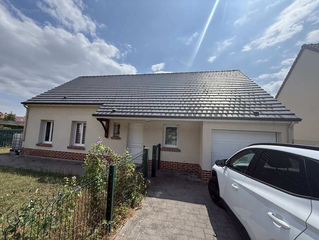Pavillon recent t4 de plain-pied 90 m2-jardin-garage - photo 2