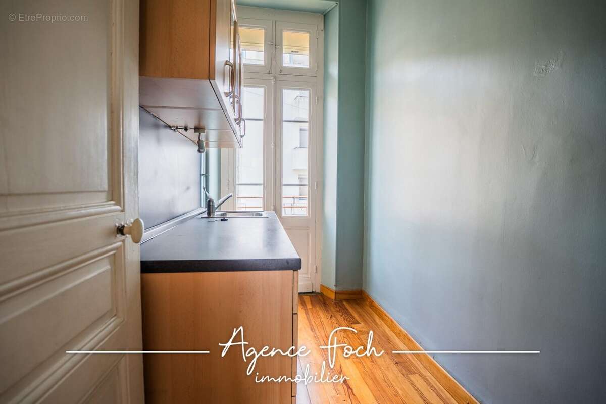Appartement 34 m² à Tarbes  - photo 4