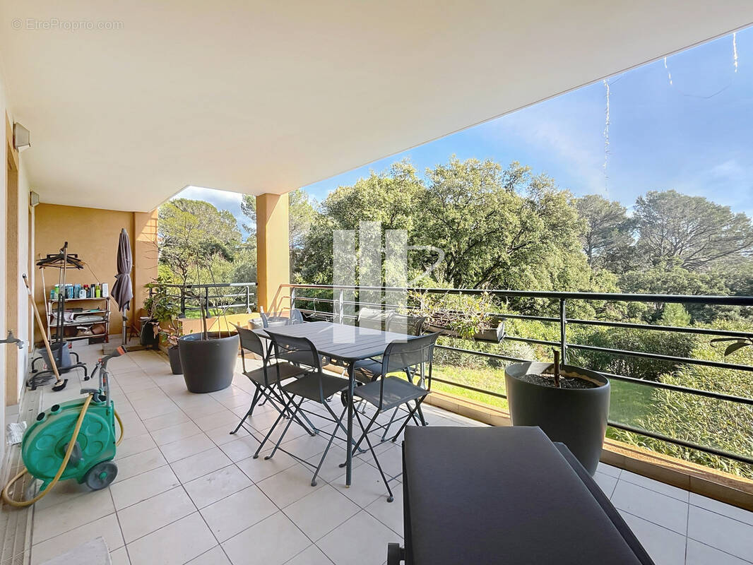Appartement à SAINT-RAPHAEL