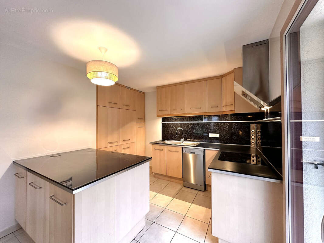 Appartement 84 m² à Scionzier  - photo 4