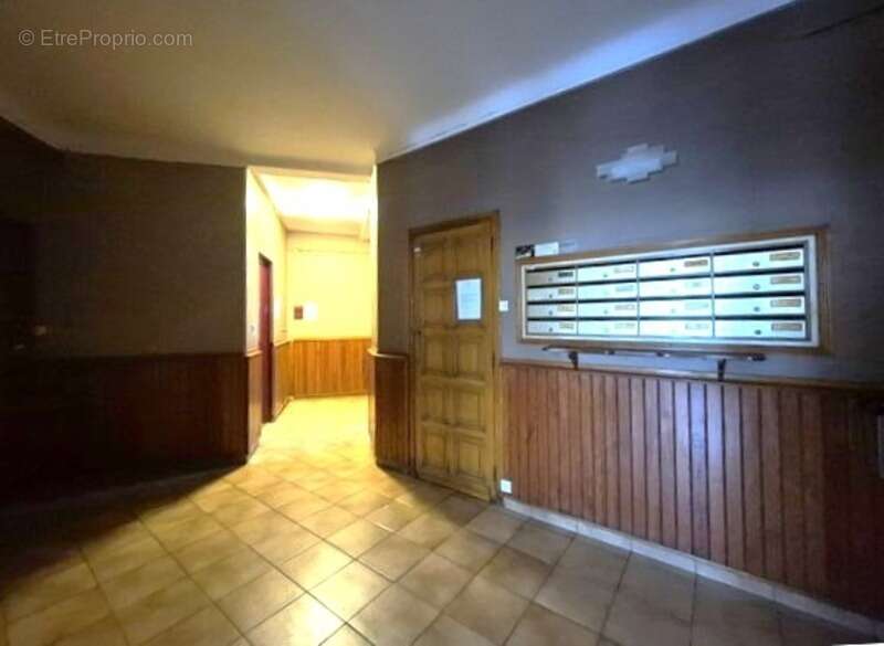 Appartement à vendre 4 pièces 118m2 - MARSEILLE 7EME ARRONDISSEMENT (13) - photo 24