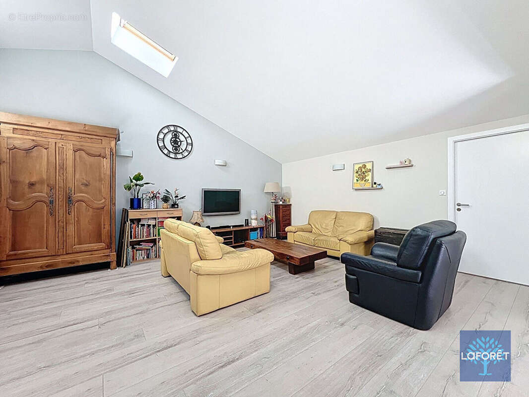 Maison à L&#039;AIGUILLON-SUR-VIE