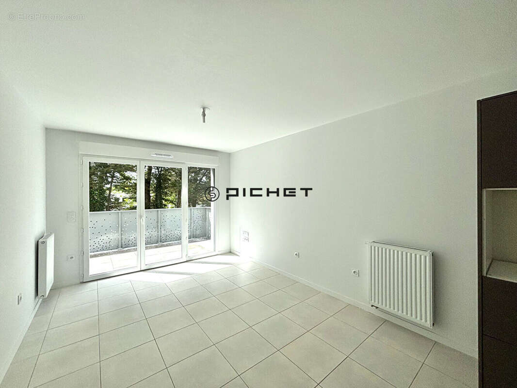 Challans - proche centre ville - appartement recent - photo 2