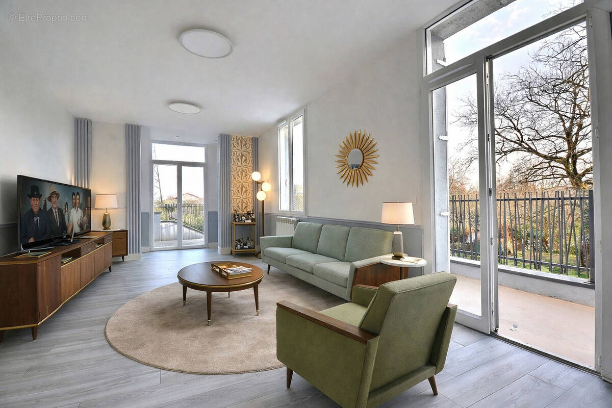 Maison à AMBARES-ET-LAGRAVE